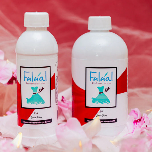 Essenza Bucato Rosso Puro N°24 – Super Concentrato, Profumo Floreale e Avvolgente
